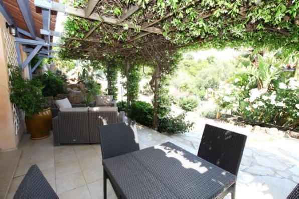 Villa Mimosa Favone Bagian luar foto