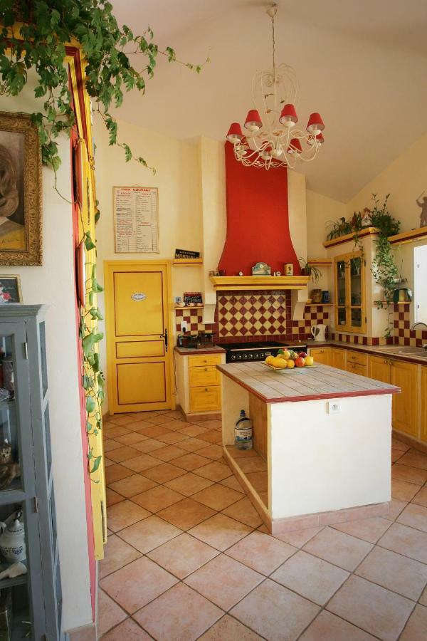 Villa Mimosa Favone Bagian luar foto
